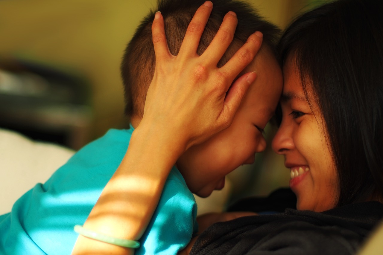 郭碧婷怀孕生子，生活中的美好瞬间